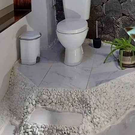 Villa Aloelux ! - Private With Jacuzzi, Cinema ,massage ,wonderful View, Art Desing *