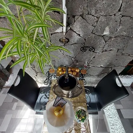 Vila Aloelux ! - Private With Jacuzzi, Cinema ,massage ,wonderful View, Art Desing *